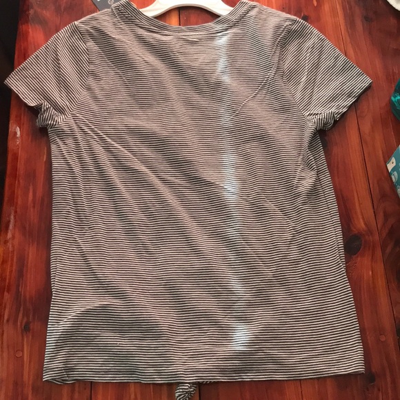 Universal Thread - Picture 3 of 5